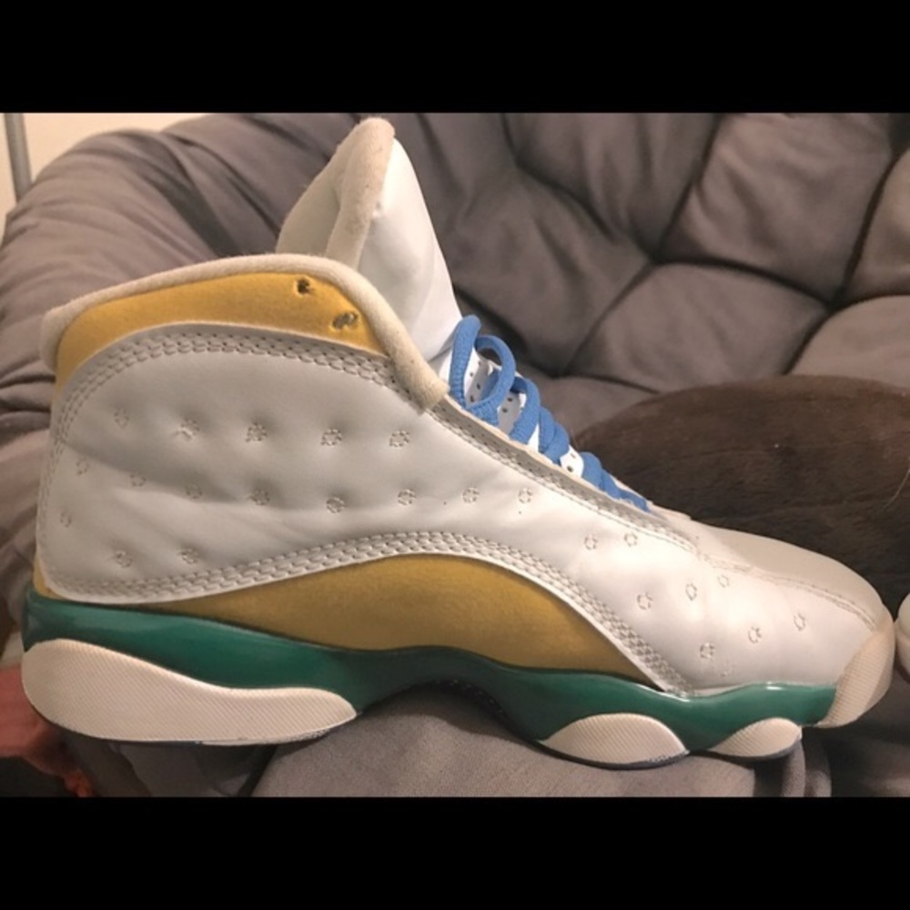 Playground Jordan 13s size 8.5 . Fairly good condition 8/10